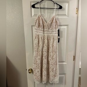 Lulu’s Bridal dress